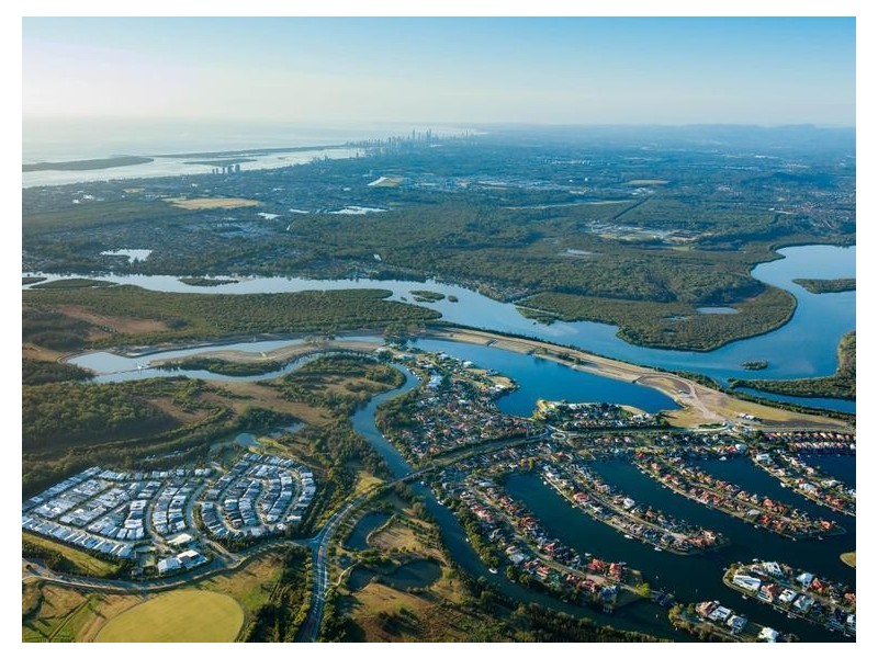 Hope Island QLD 4212