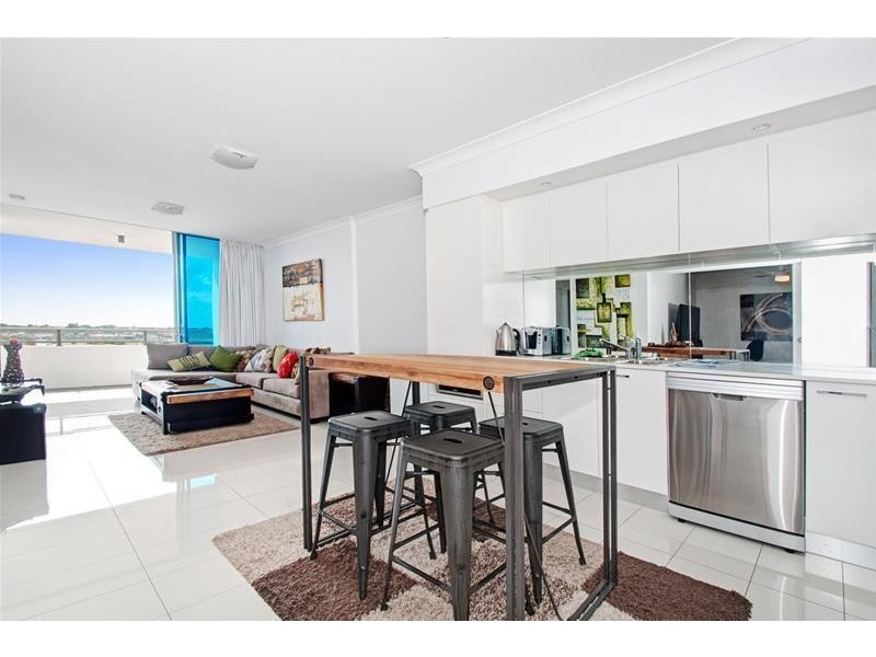 501/2  East Quay Drive, Biggera Waters QLD 4216