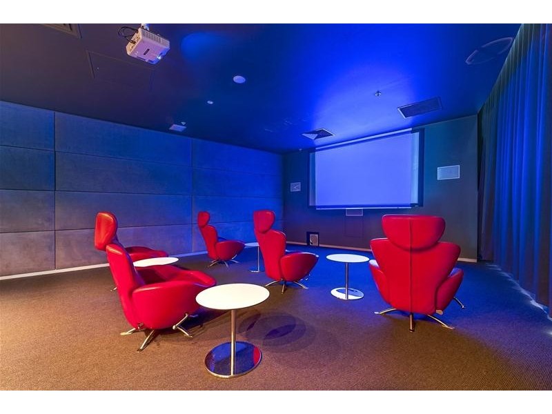 7102/9 Hamilton Avenue, Surfers Paradise QLD 4217