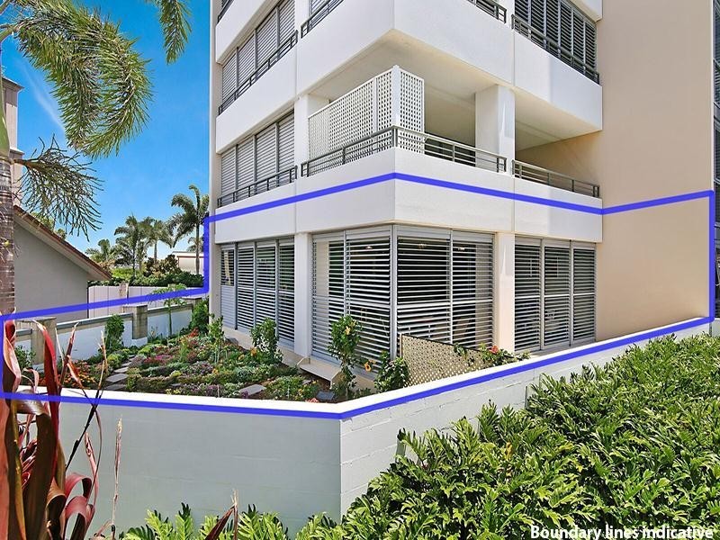 202/105 Scarborough Street, Southport QLD 4215