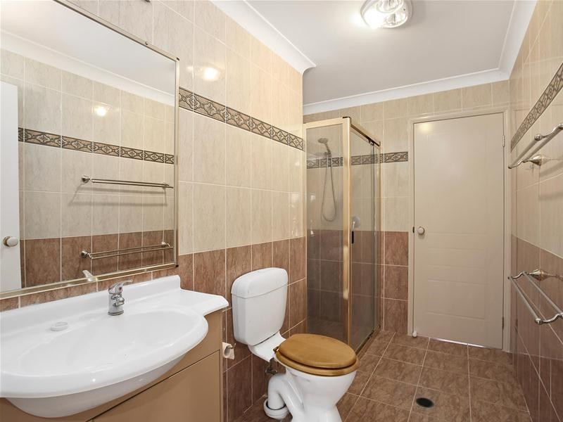 26 Sabrina Avenue, Helensvale QLD 4212