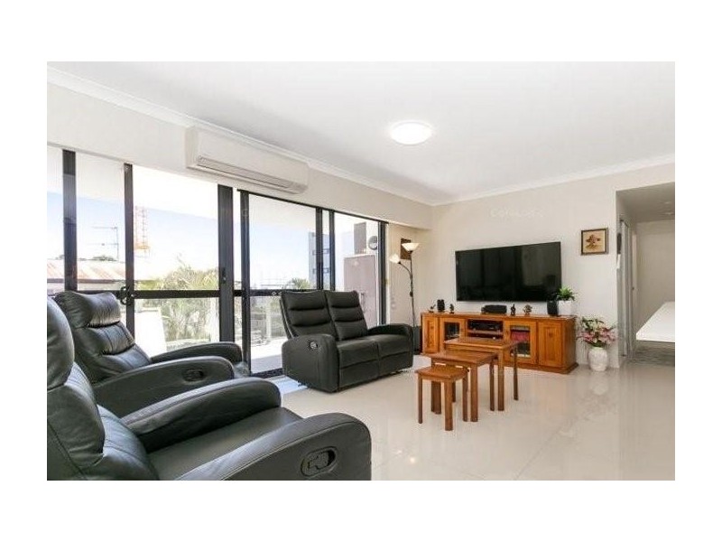 101/13-15 Norman Street, Southport QLD 4215