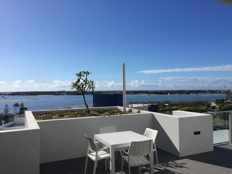 101/13-15 Norman Street, Southport QLD 4215