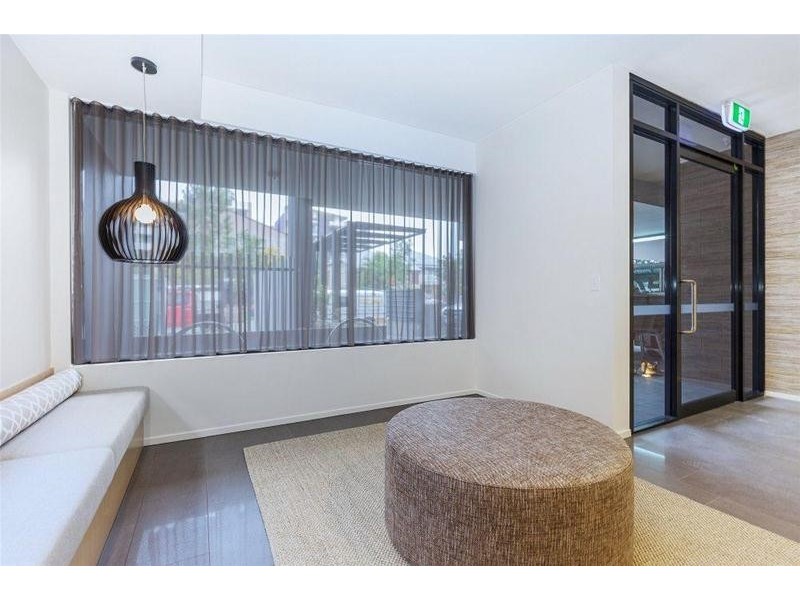 101/13-15 Norman Street, Southport QLD 4215