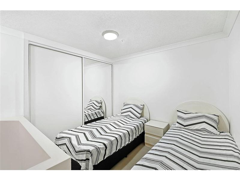 28/452 Marine Parade, Biggera Waters QLD 4216