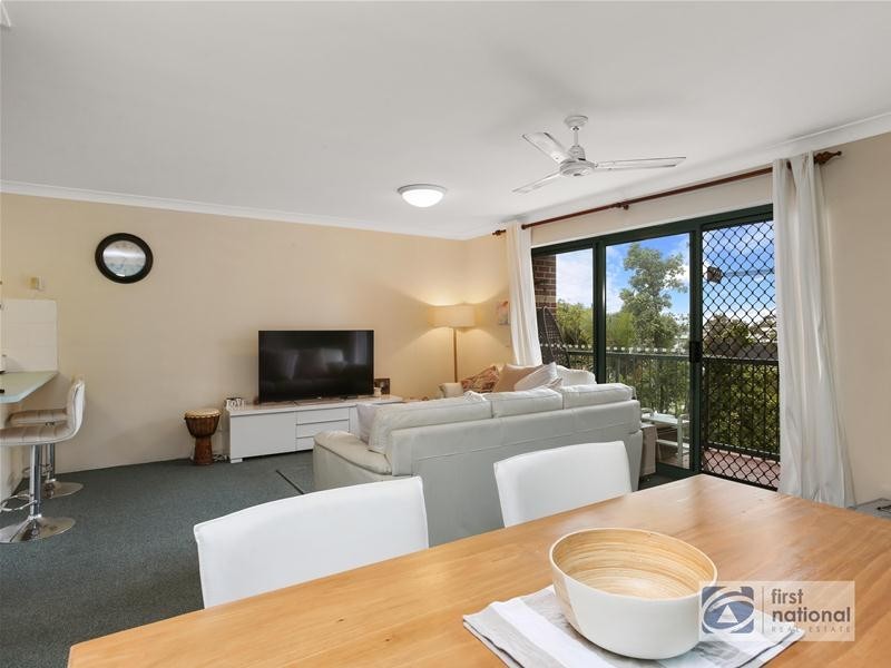 48/45 Pohlman Street, Southport QLD 4215