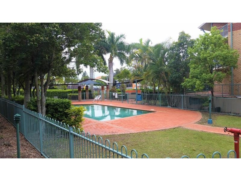 48/45 Pohlman Street, Southport QLD 4215