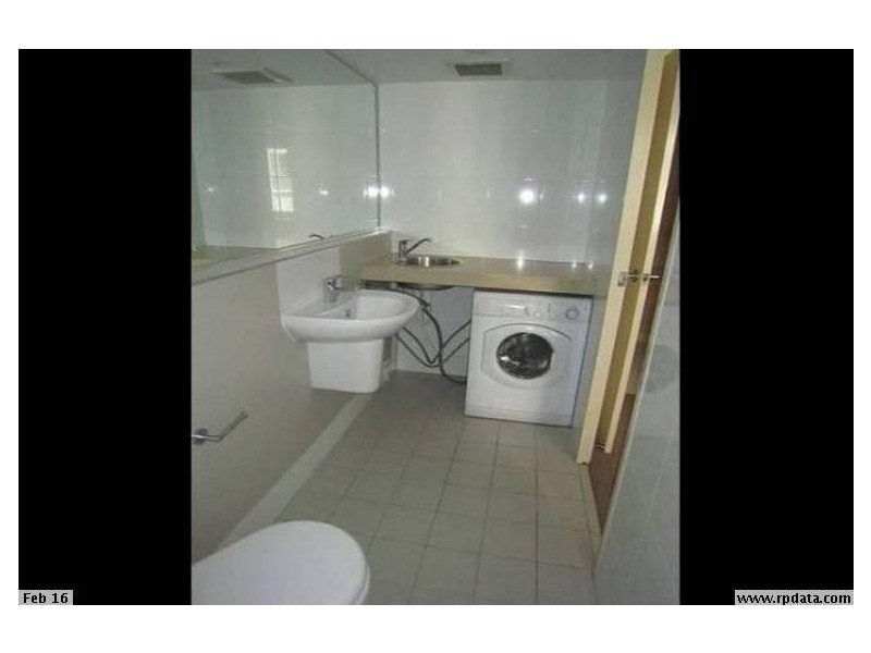 1/148 High Street, Southport QLD 4215