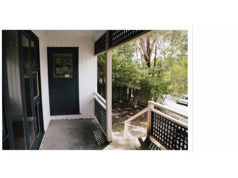 5 Alicia Street, Southport QLD 4215