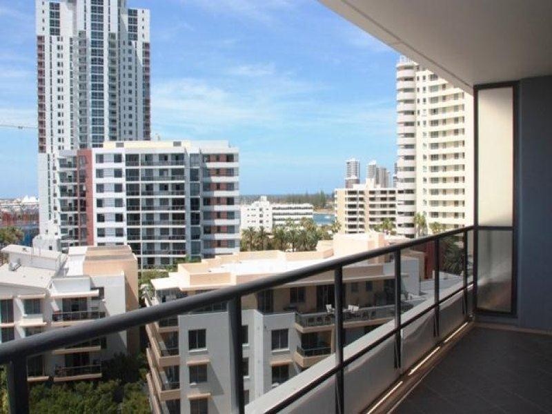 1101/2 Aqua Street, Southport QLD 4215
