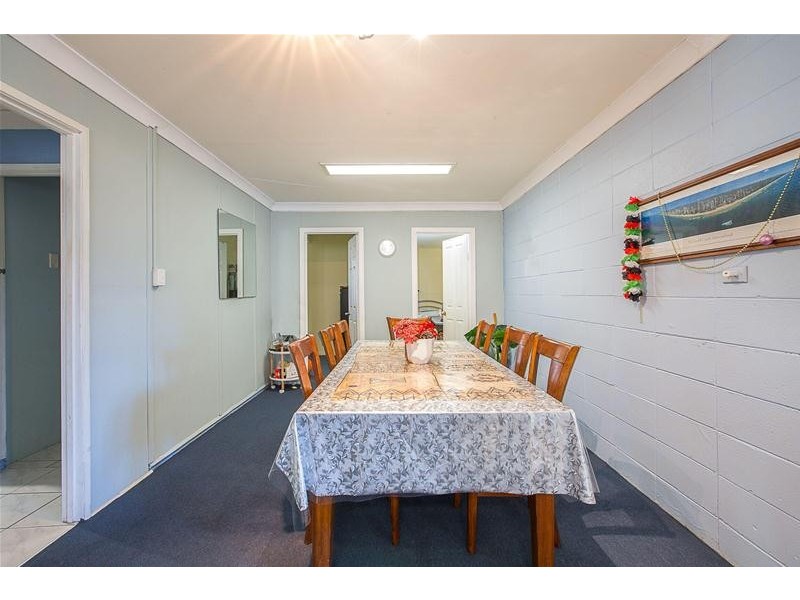 20 Ashbourne Terrace, Biggera Waters QLD 4216