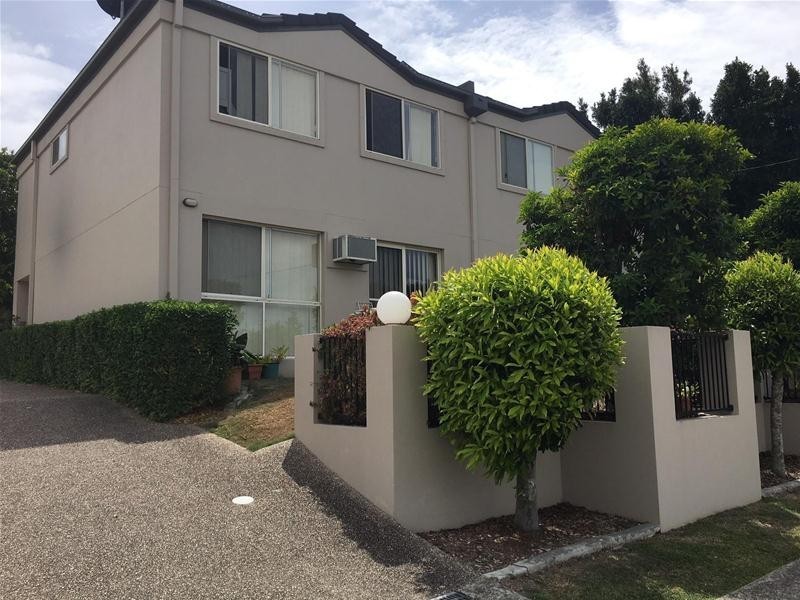 3/97-99 Eugaree Street, Southport QLD 4215