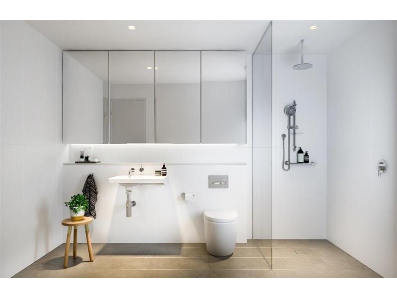 3 Northcliffe Terrace, Surfers Paradise QLD 4217