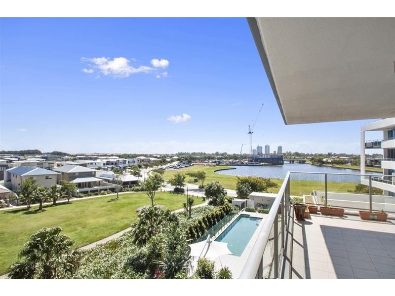 311/41 Harbour Town Drive, Biggera Waters QLD 4216