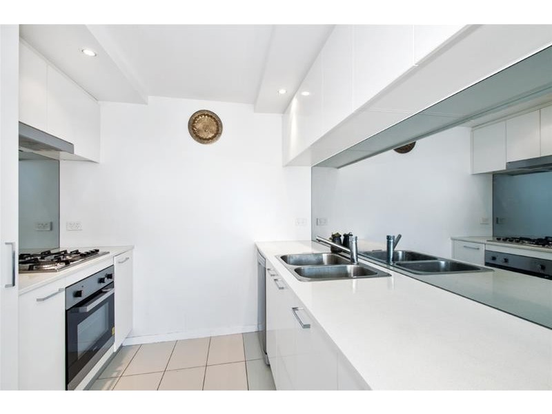 311/41 Harbour Town Drive, Biggera Waters QLD 4216