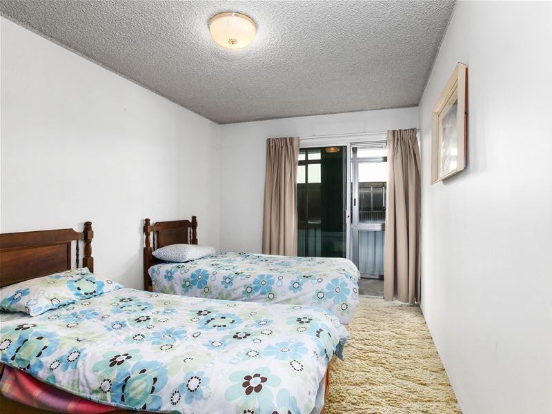 3/28  Marine Parade, Southport QLD 4215