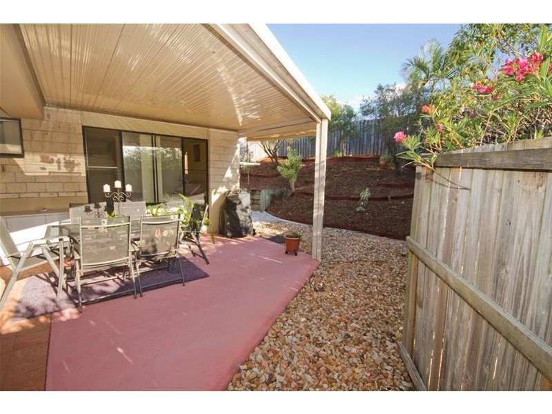 24/24 Amsonia Court, Arundel QLD 4214