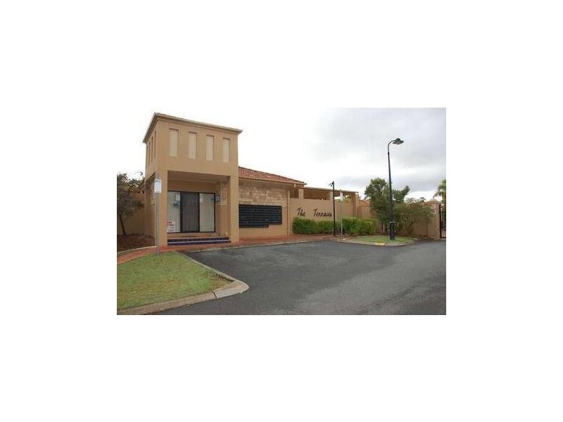 24/24 Amsonia Court, Arundel QLD 4214