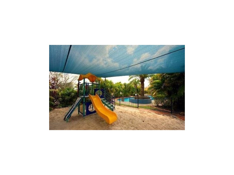 24/24 Amsonia Court, Arundel QLD 4214