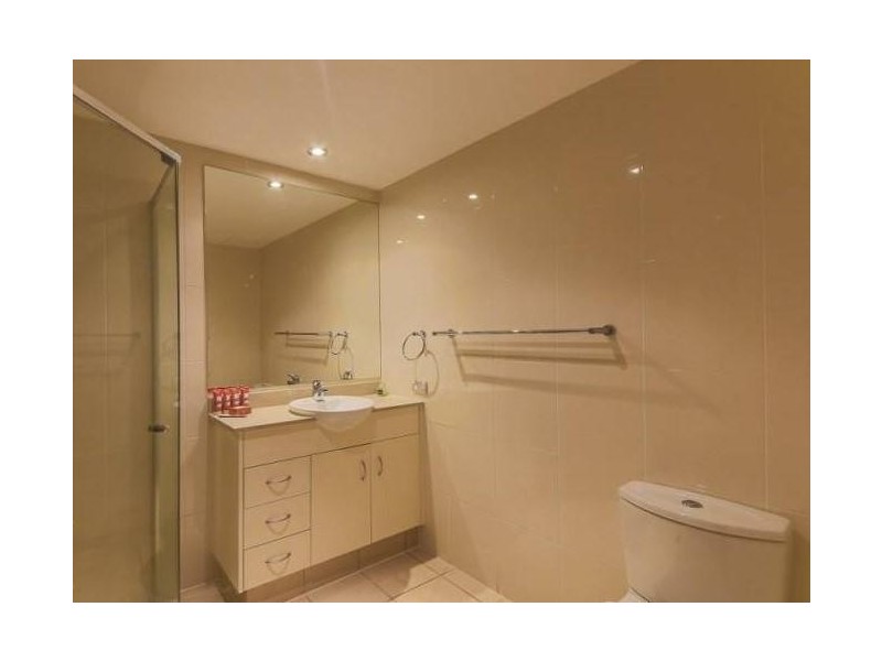 2408/1 Como Crescent, Southport QLD 4215