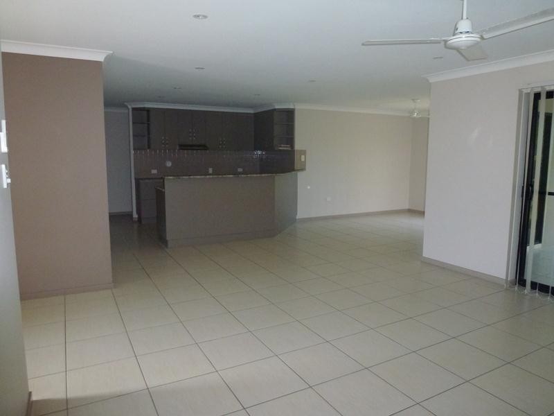 9 Kirkpatrick Court, Bowen QLD 4805