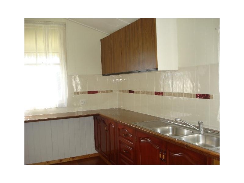 76 Dalrymple Street, Bowen QLD 4805