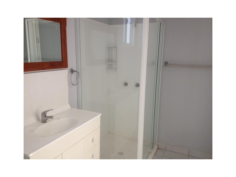 90 Powell Street, Bowen QLD 4805