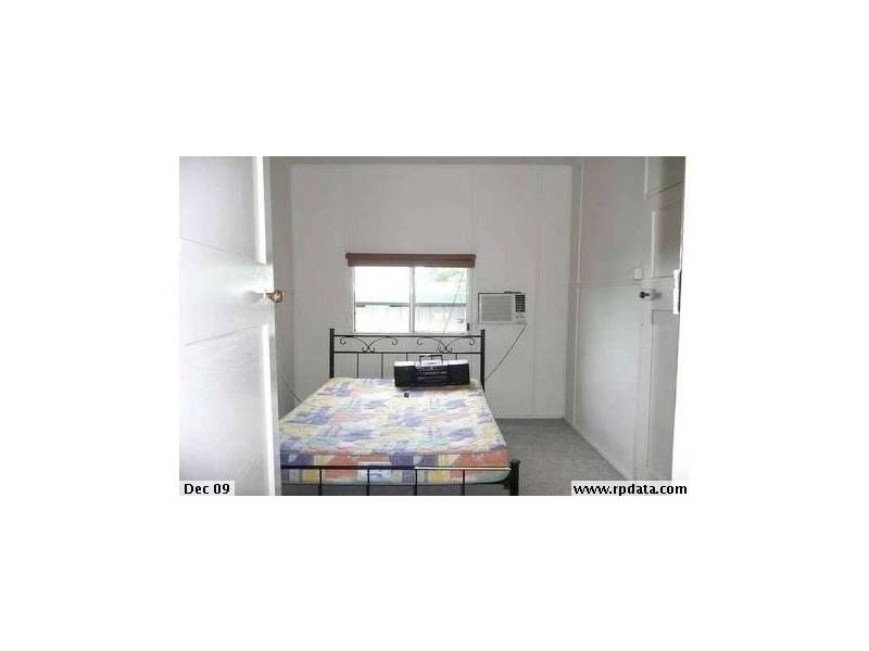 34 Creek Street, Bowen QLD 4805