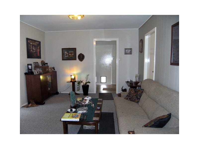 25 Leichhardt Street, Bowen QLD 4805