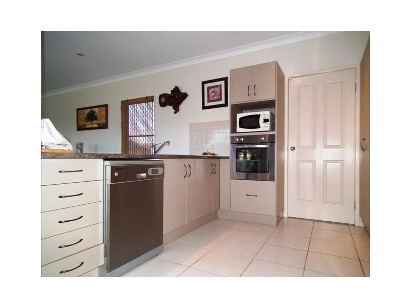 19 Lucinda Place, Bowen QLD 4805