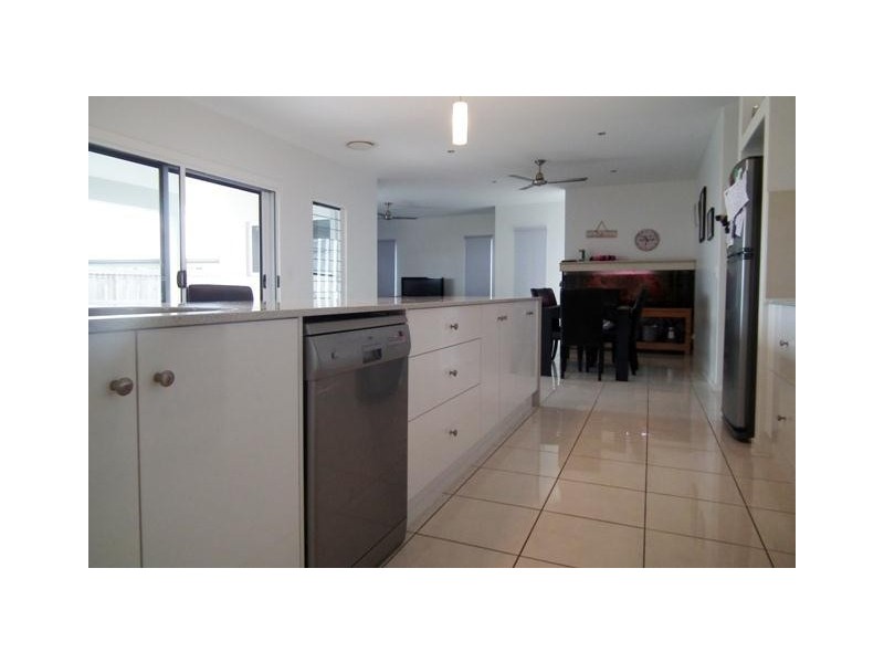 7 Cullen Close, Bowen QLD 4805