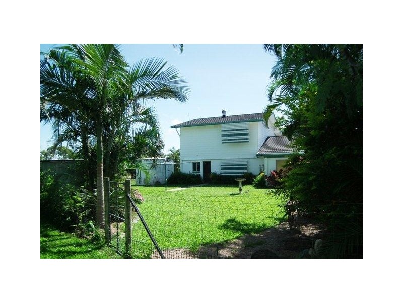 18099 Bruce Highway, Bowen QLD 4805