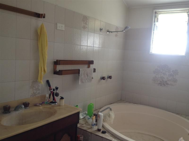 29 Potts Road, Bowen QLD 4805