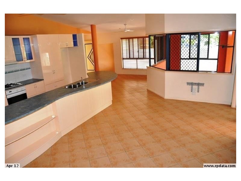 6 Verna Street, Bowen QLD 4805