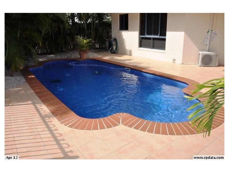 6 Verna Street, Bowen QLD 4805