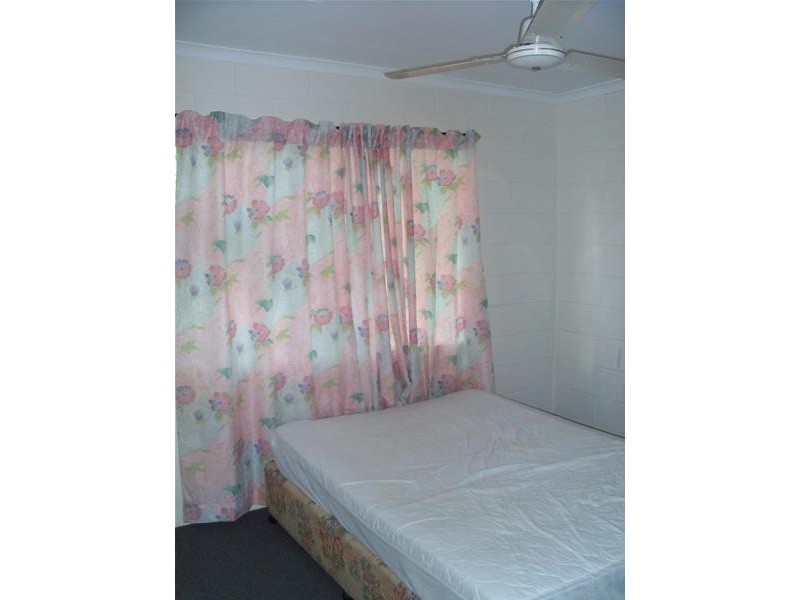 3/16 Powell Street, Bowen QLD 4805