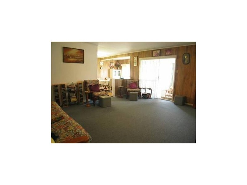 102 Gregory Street, Bowen QLD 4805