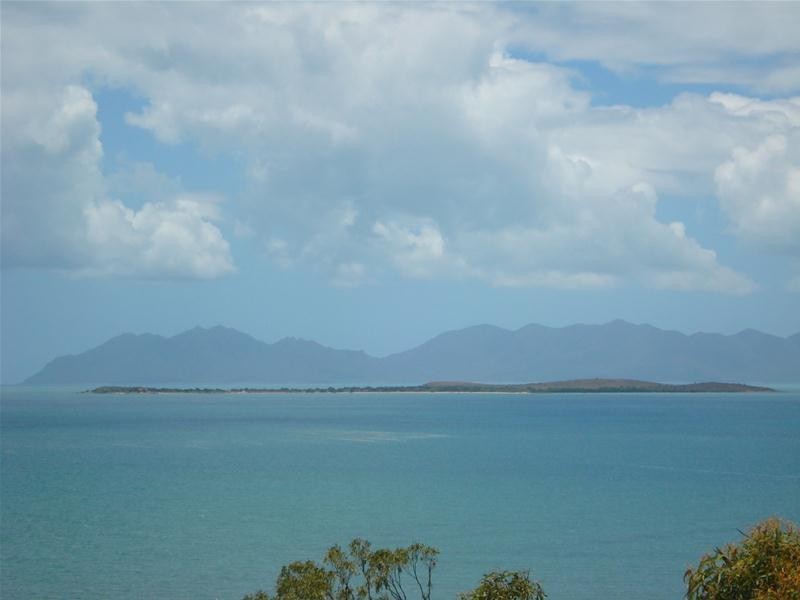 31 Bruce Highway, Bowen QLD 4805