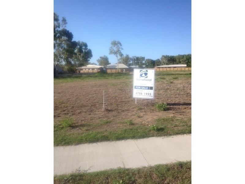 3 Wattle Crescent, Bowen QLD 4805