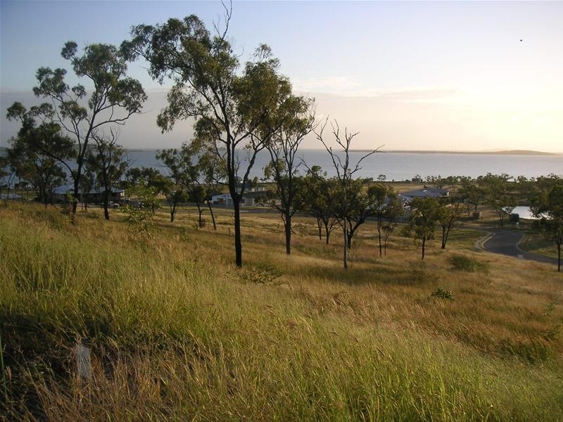 18 Grandview Terrace, Bowen QLD 4805