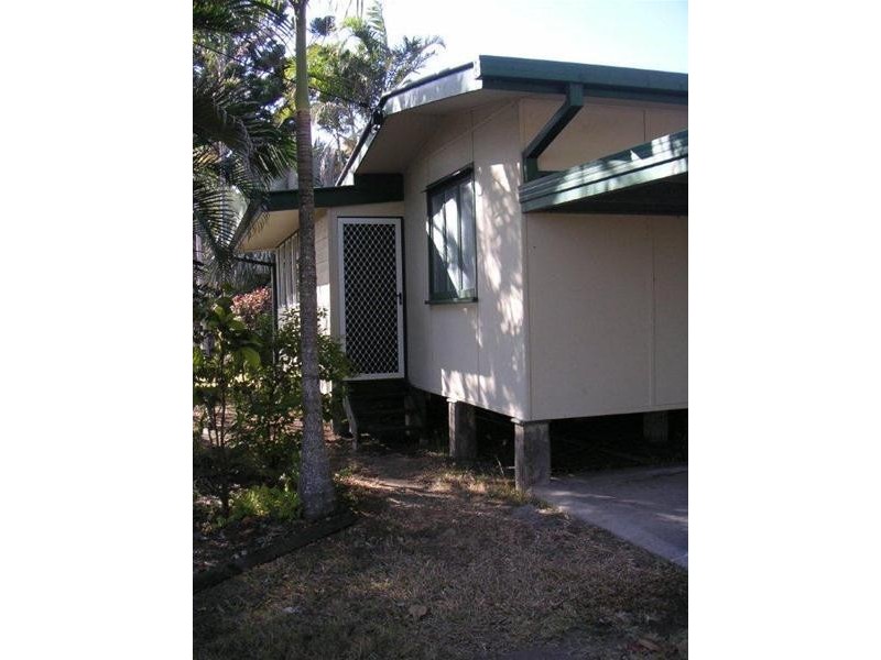 1 Murray Avenue, Bowen QLD 4805