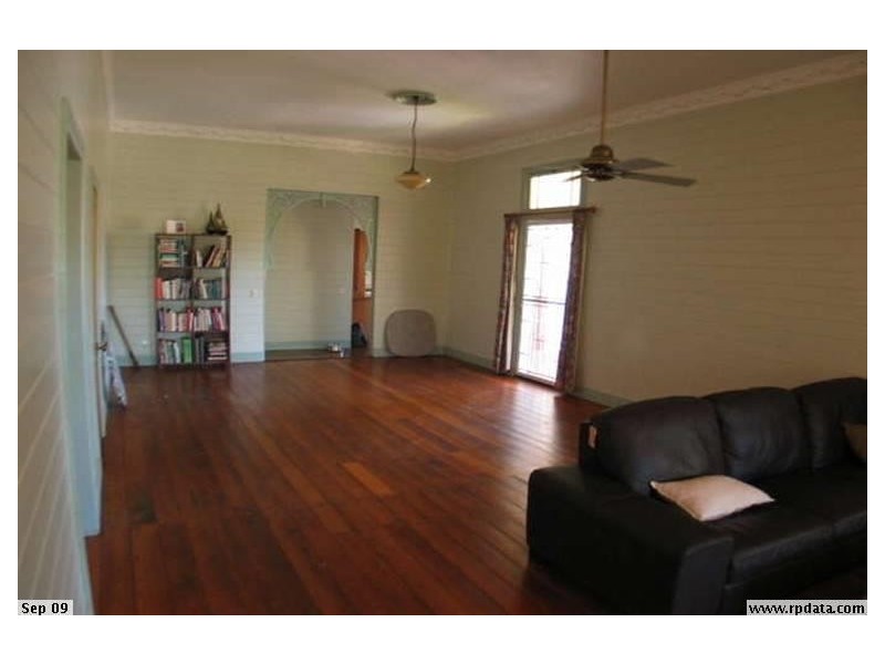 2 Dalrymple Street, Bowen QLD 4805