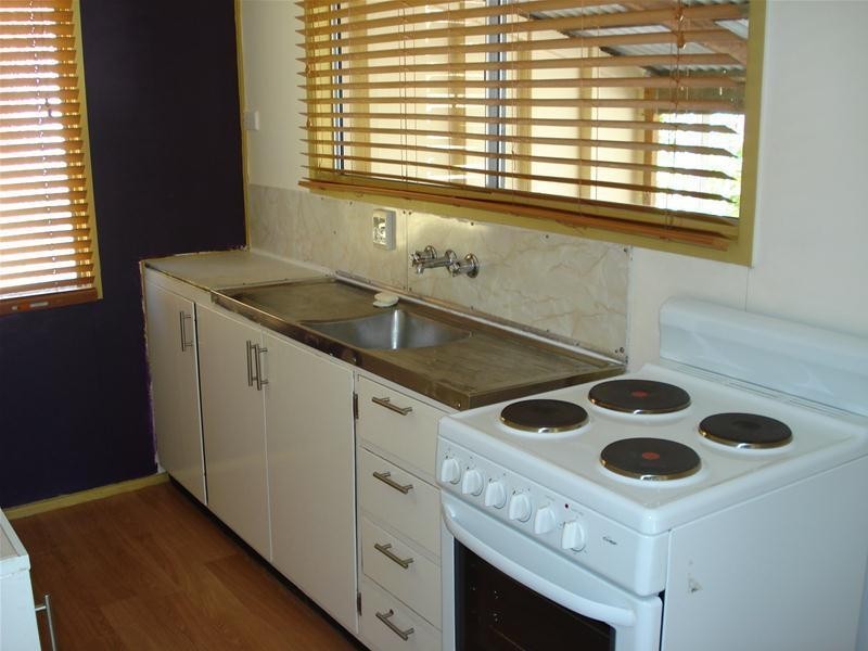 36 Poole Street, Bowen QLD 4805