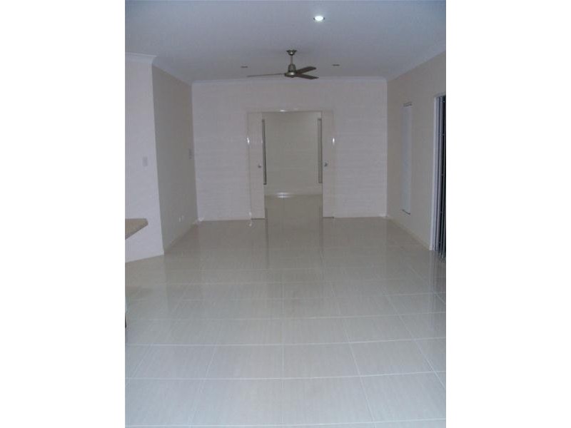 2 Pod Place, Bowen QLD 4805