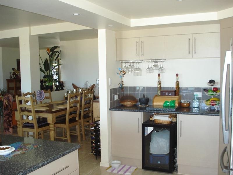 17 Bluewater Parade, Bowen QLD 4805