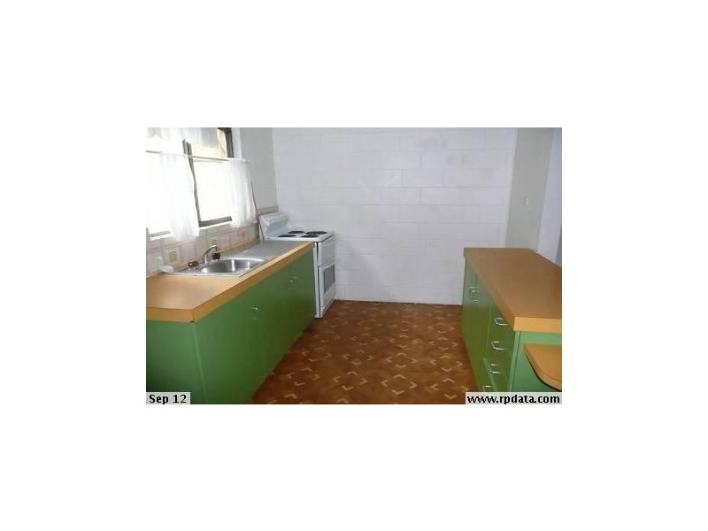 6/2a Powell Street, Bowen QLD 4805