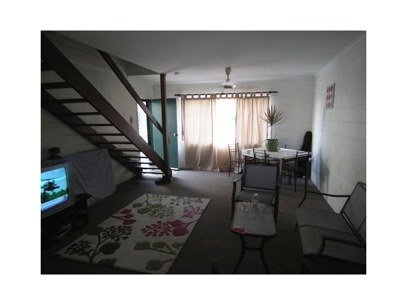 6/2a Powell Street, Bowen QLD 4805