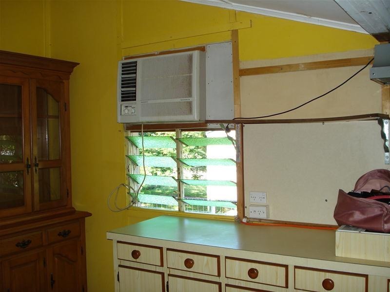 13 Aberdeen Street, Collinsville QLD 4804