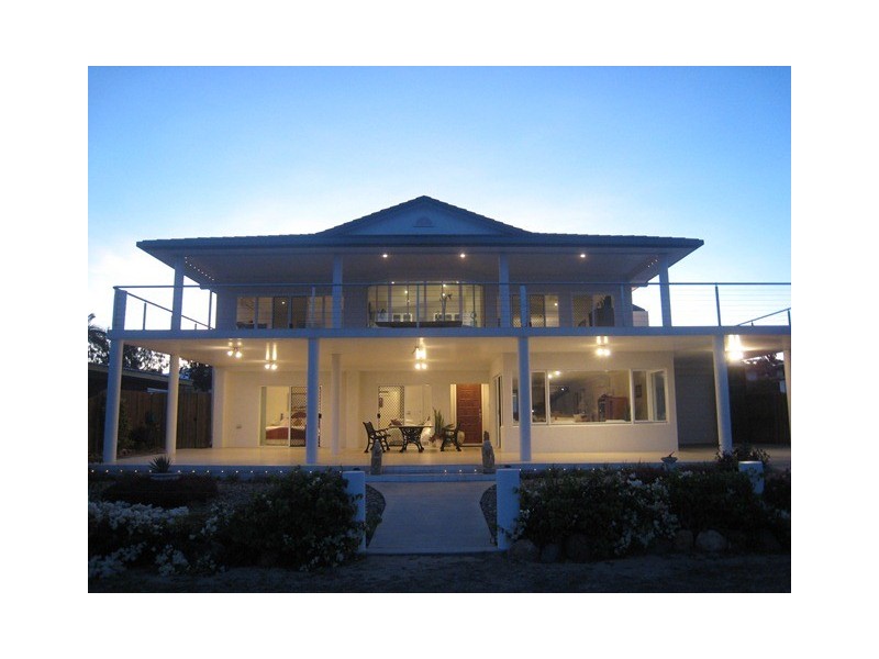 15 Bluewater Parade, Bowen QLD 4805