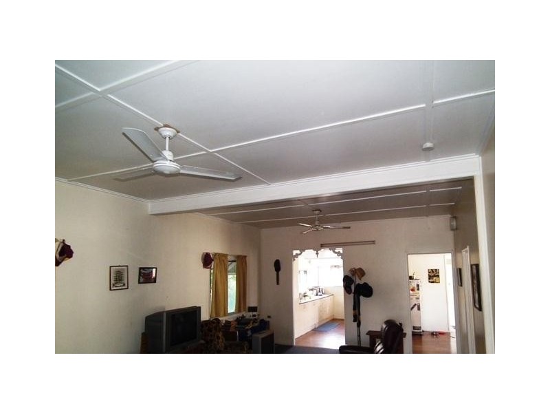 66 Livingstone Street, Bowen QLD 4805